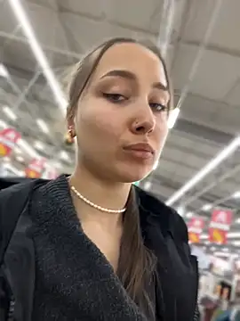 Živý XXX chat ICrazyOneIRL