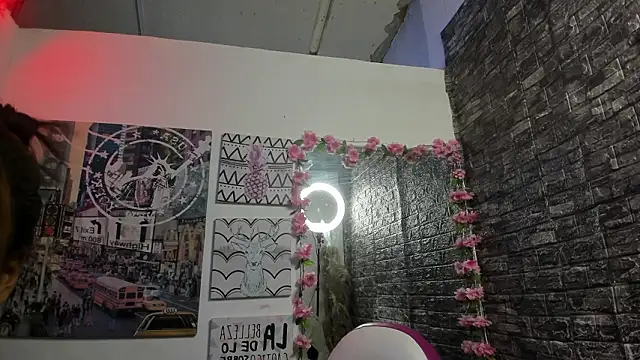 karoll__sex: απευθείας συνομιλία ΧΧΧ