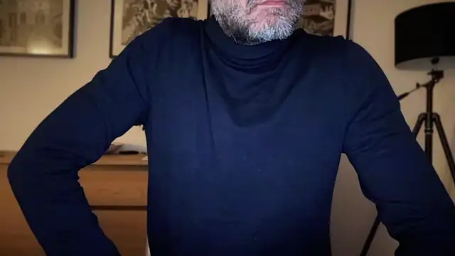 mecchaude élő XXX-chatje