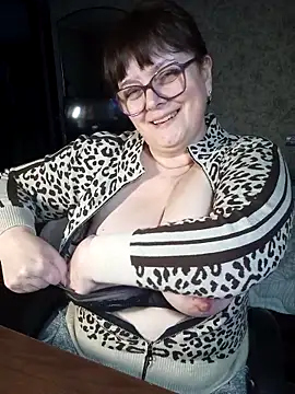 BrandiOhNight live XXX chat