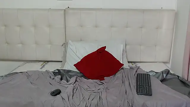 Lakyzha_Doll's Live XXX Chat