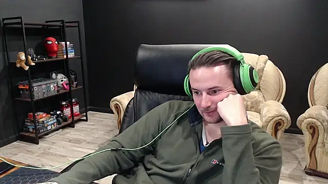 MihasikD Chat XXX live