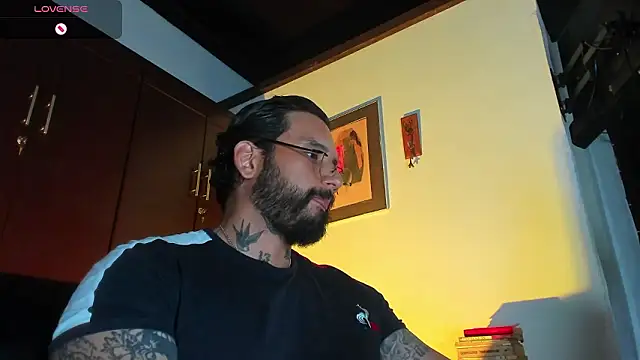 CamiloGray_ élő XXX-chatje