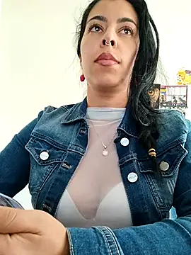 Luianna 라이브 XXX 채팅