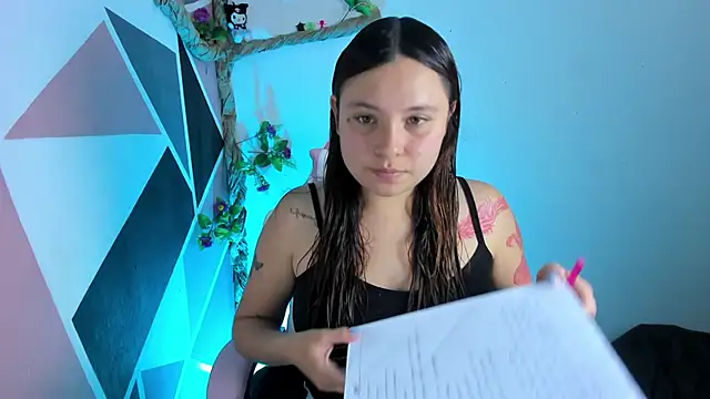 little_emma0: απευθείας συνομιλία ΧΧΧ