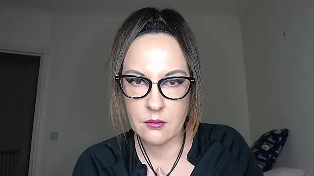 Humiliatrixxxx Live XXX Chat