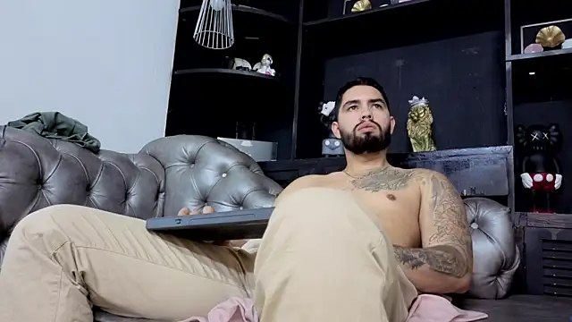 Chat +18 de matteosantos ao vivo