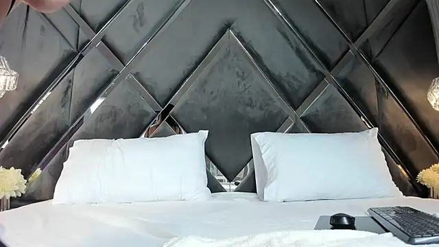 MaluDiaz 现场XXX聊天