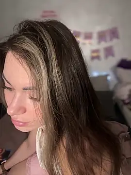 Онлайн чат XXX SweetDarling7