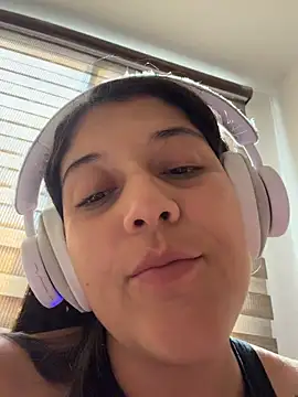 Ammberly__Adam23's Live XXX Chat