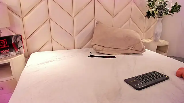 CataRicciのライブXXXチャット