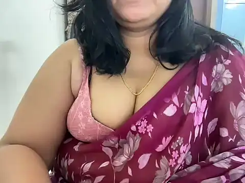 divyareddy-teluguのライブXXXチャット