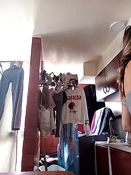 angel-1024 Webcam show