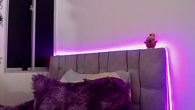 Kurobabeee Webcam show