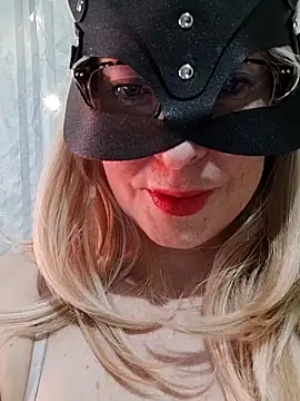 Milfporcona Chat XXX live