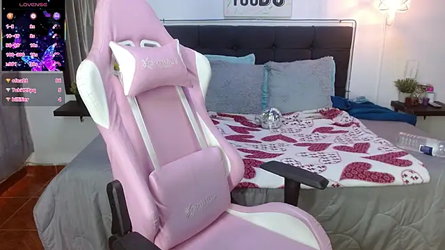 Keyla01_のライブXXXチャット