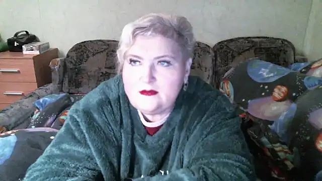 Lana555 Adlı Modelin Canlı XXX Sohbeti