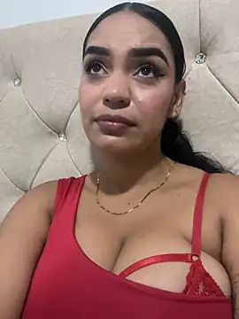 Sara-77 现场XXX聊天