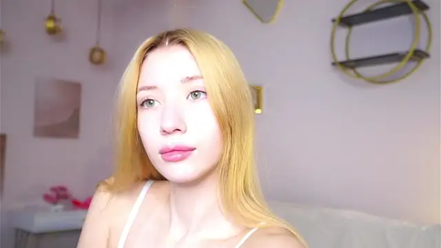 دردشة SunnivaCovil الجنسية المباشرة