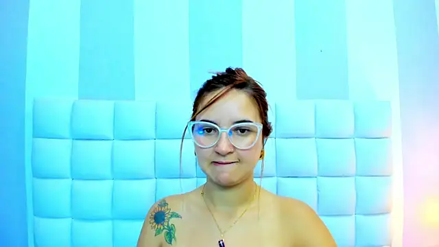 Онлайн чат XXX teresasroom_