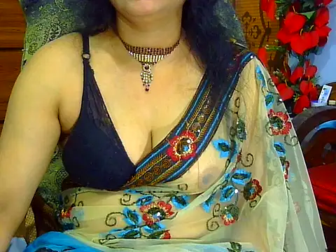 Živý XXX chat Horny_Doll24