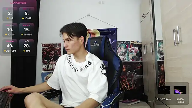 sr_jaeger: απευθείας συνομιλία ΧΧΧ