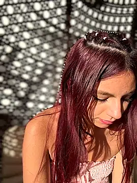 Emily-teen Chat XXX live