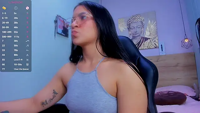 lalytulu99 élő XXX-chatje