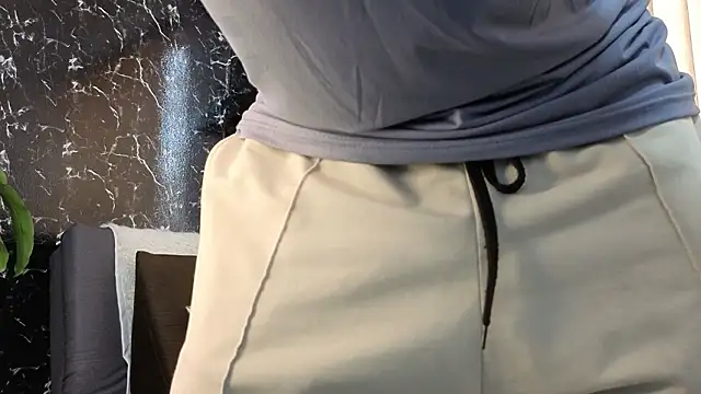 Chatroom XXX en direct de Alexander_ferre