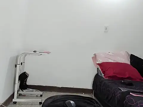 Genesisklart's Live XXX Chat