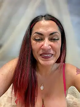 YourQueen18's Webcam Show