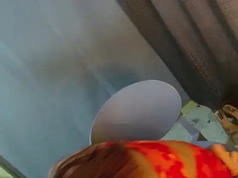 sweetfuckerbaby18 élő XXX-chatje