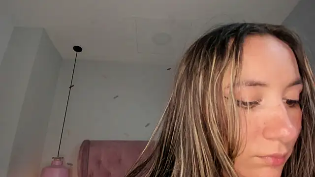 Vanelope_evanss' Live XXX Chat