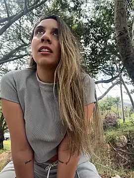 sarah_honey__'s Live XXX Chat