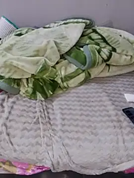 عرض كام Curvymoza