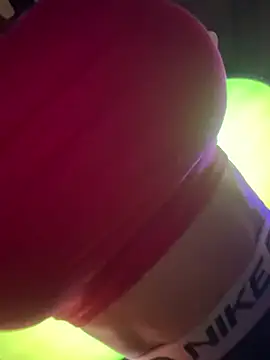 Chatroom XXX en direct de F3ckd0lllucy