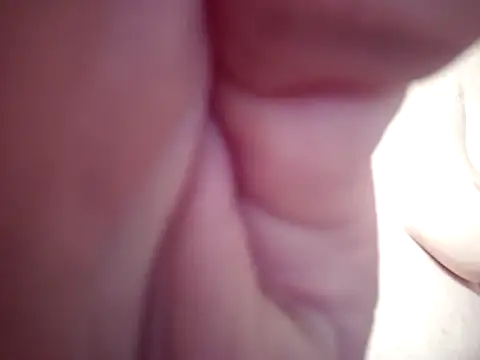 ToysRus24's Live XXX Chat