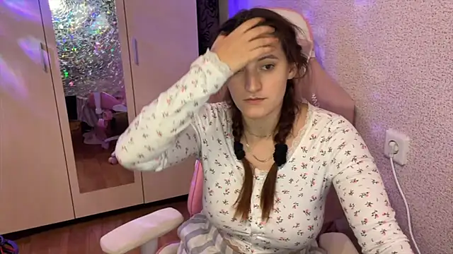 Katrin__kiss Chat XXX in diretta