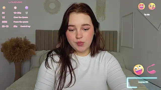 Chat +18 de Cute_kitty- ao vivo