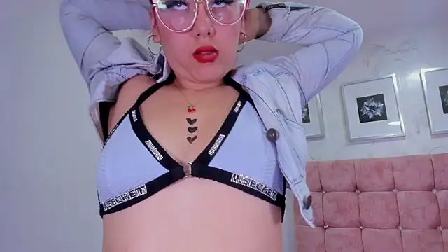 Maddy_Mills Live XXX Chat