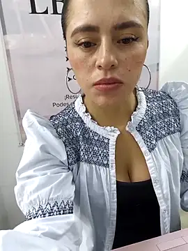 ALEJA__22 Live XXX Chat