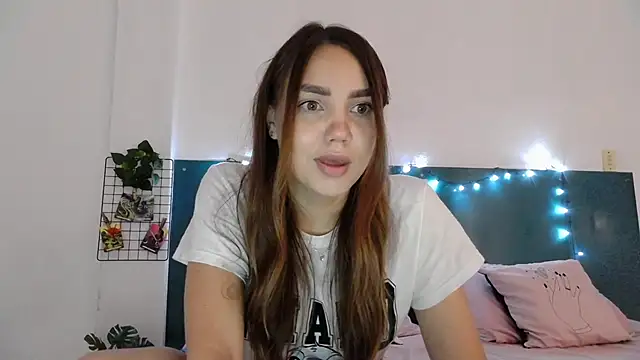 NebulaHavenn 现场XXX聊天