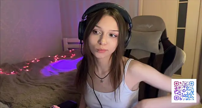 MilaMiuu Chat XXX in diretta