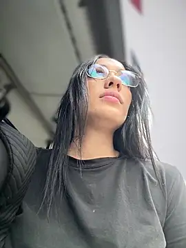 __IRIS__ Live XXX-chat