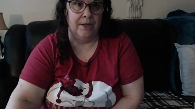 Juicy_Julie469 即時 XXX 聊天