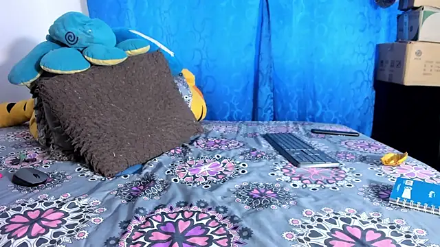 BlowMommy_ – Naživo XXX chat