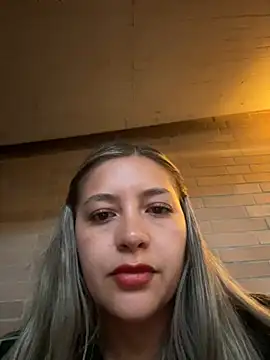 alana_69's Webcam Show