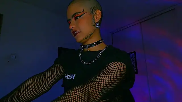 Онлайн чат XXX alex_one888