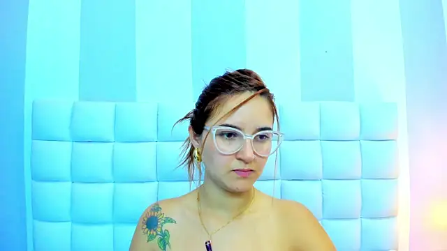 teresasroom_'s Live XXX Chat