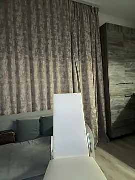 MissOyee's Live XXX Chat